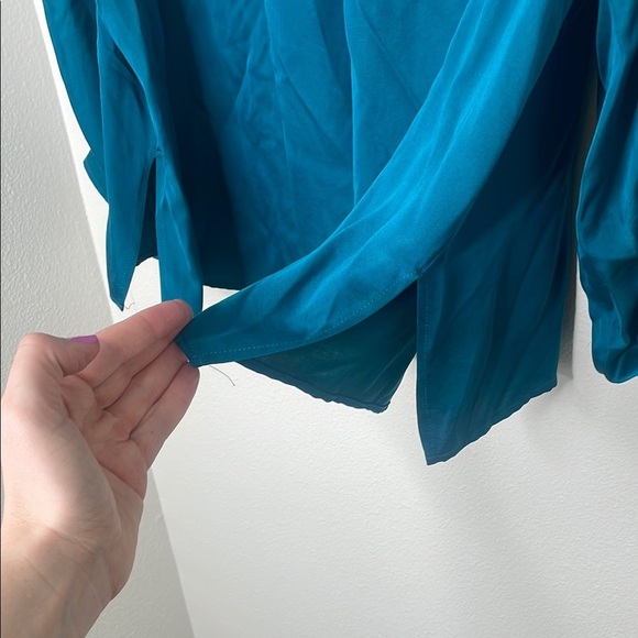 Karen Kane Satin Collared Long Sleeve Blouse - Picture 9 of 11